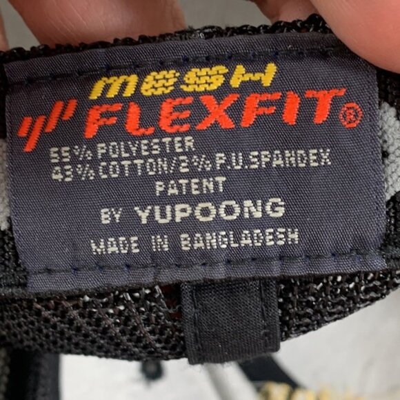 Stoneworks Trucker Hat Fitted Cap Mens OS Black Mesh Flexfit by Yupoong - Picture 12 of 12